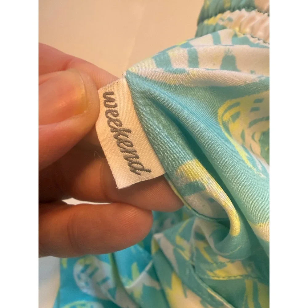 Chubbies Mens The Weekend Swim Trunks Teal Pineapple Print MeshLined 5.5InseamXL